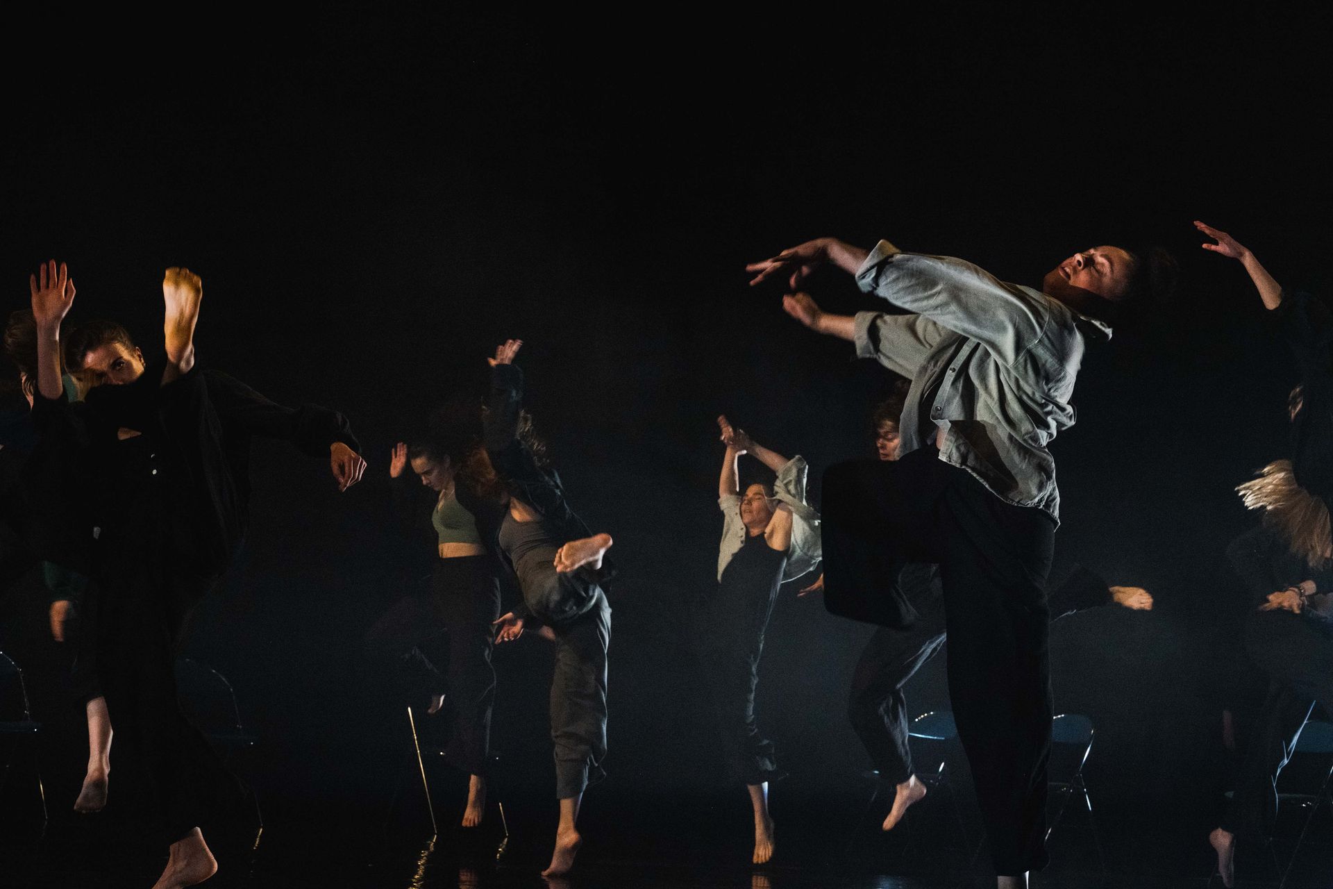 Cours danse contemporaine DK'LE Danse