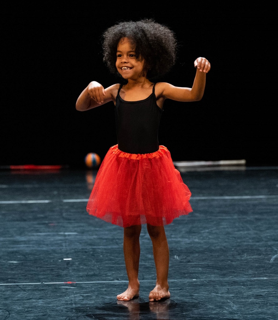 Enfant 4-5 ans samedi 9h-9h45 ( 3 ans sous avis prof ) 